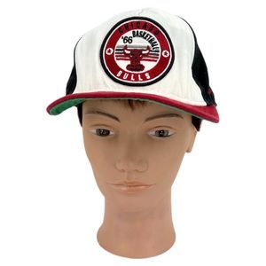 New Era chicago bulls baseball hat circle logo medium large NBA 66
